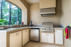 Palm-Beach-Outdoor-kitchen-2