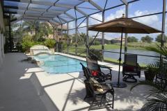 Palm-Beach-pool-3